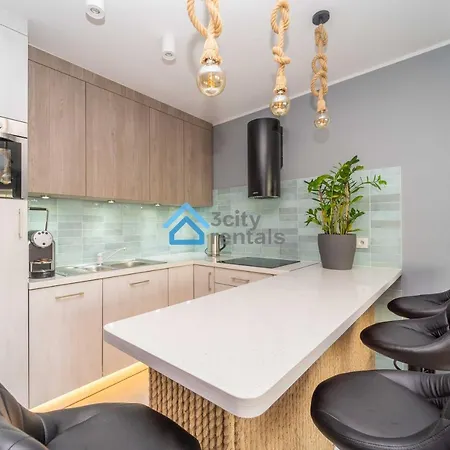 Bright And Blue 3city With Balcony In By Renters Apartment