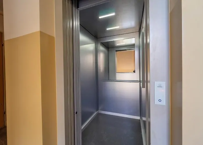 Apartamento Bright And Blue 3city With Balcony In By Renters *